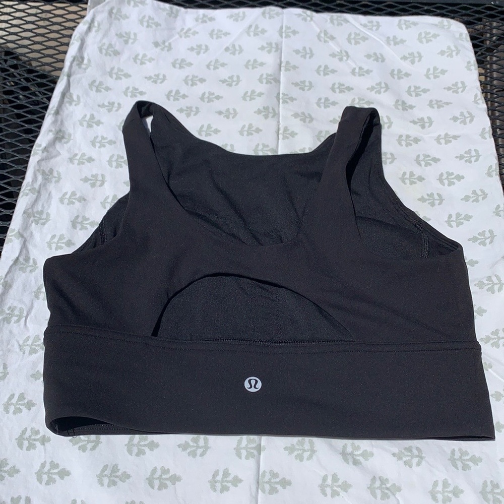 Lululemon Size 8 Black Sports Bra